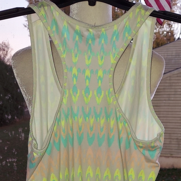 Womans Dress Size SMALL petite Super Fun Colors! - Picture 3 of 8